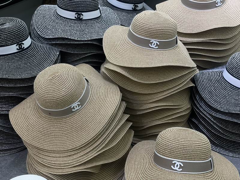 Chanel  top hat dx96